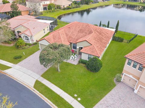 A home in KISSIMMEE