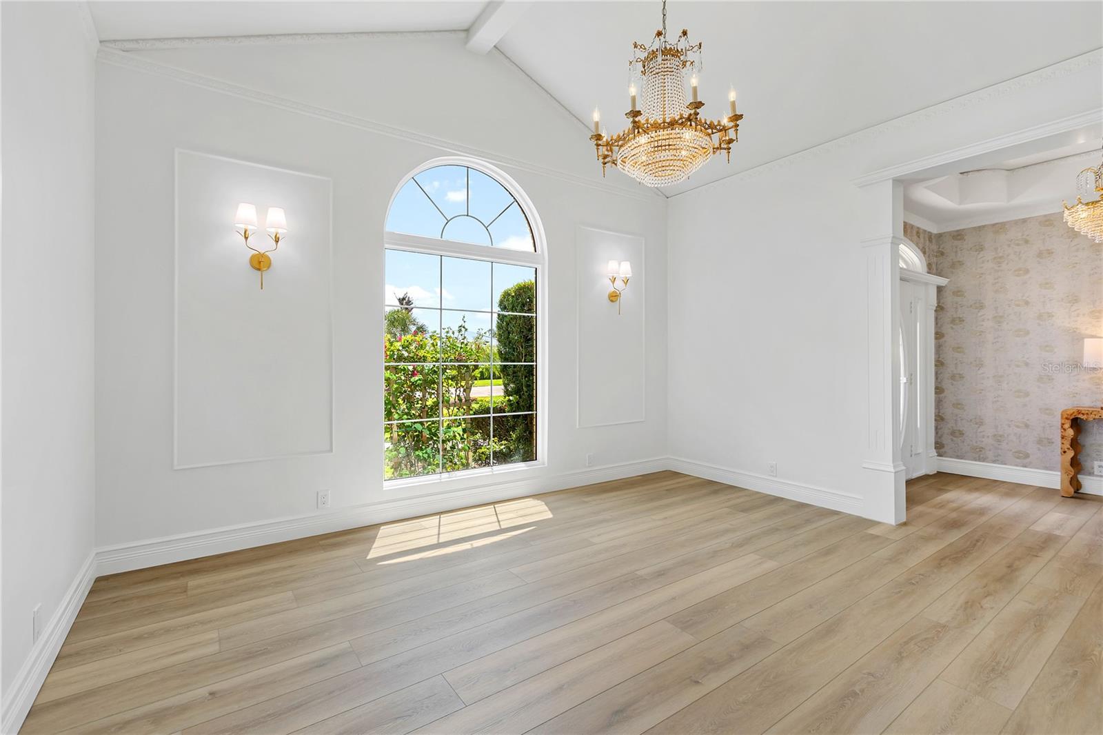 THE MEADOWS - Residential