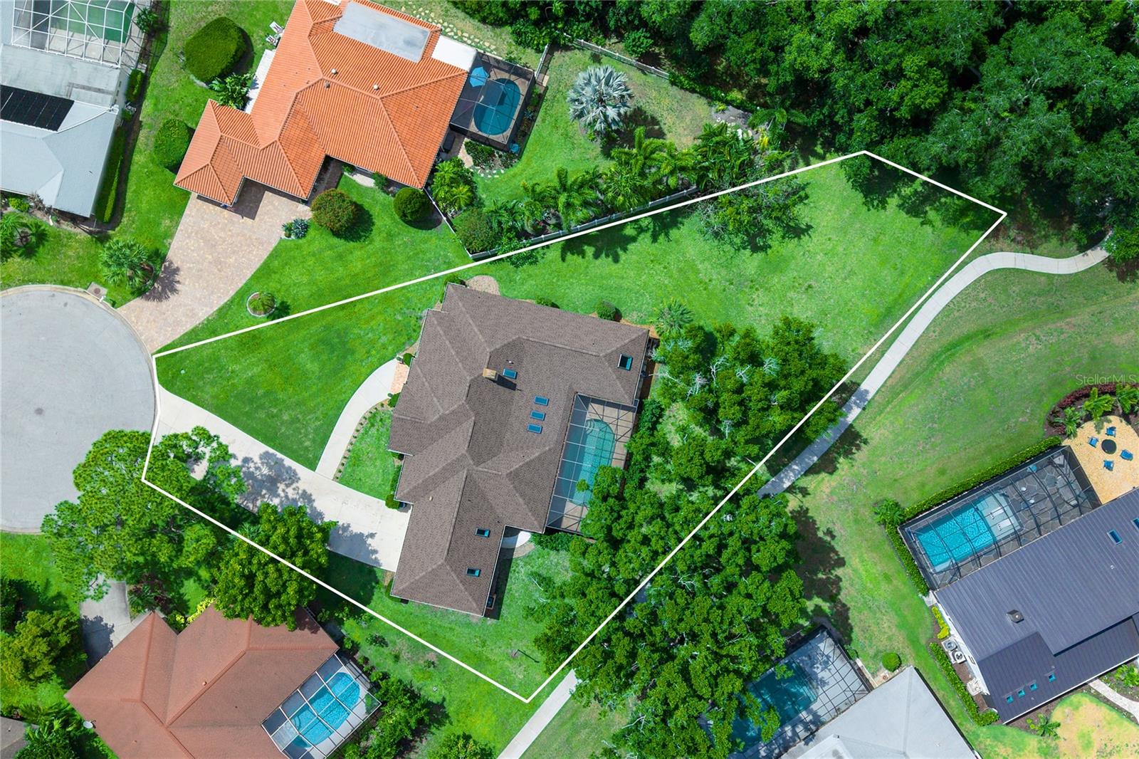 THE MEADOWS - Residential