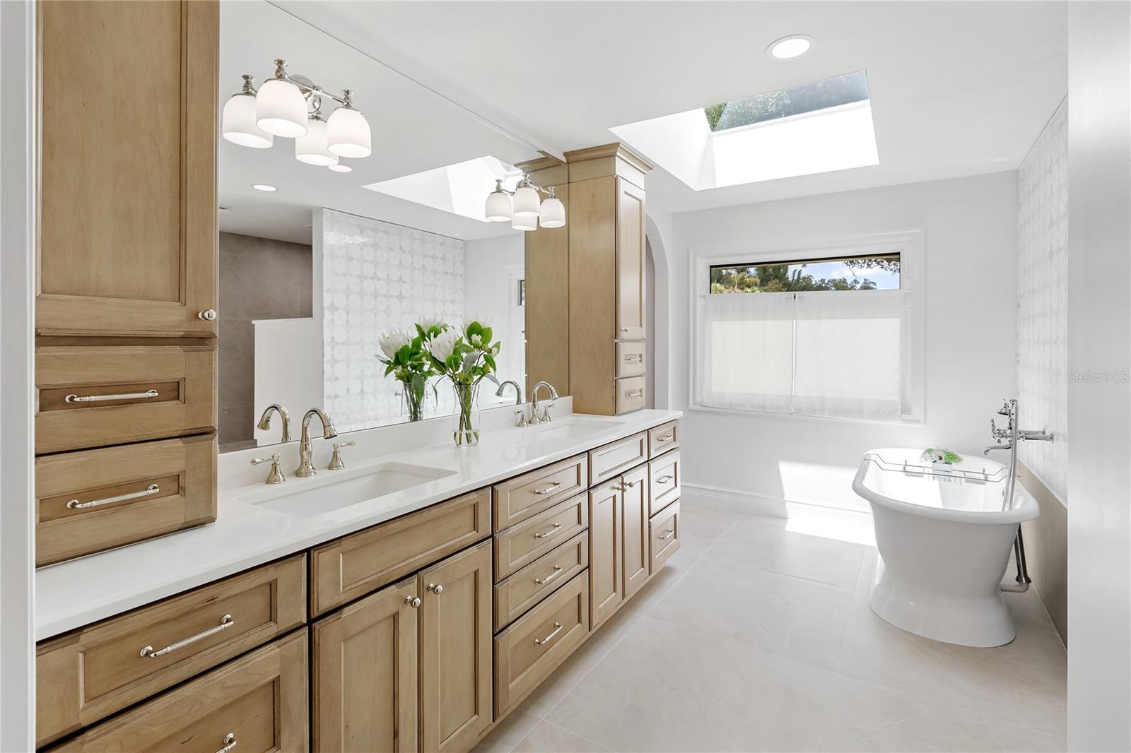 THE MEADOWS - Residential