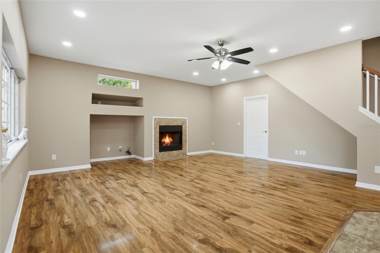 ORANGE CITY TERRACE ADD 04 - Residential