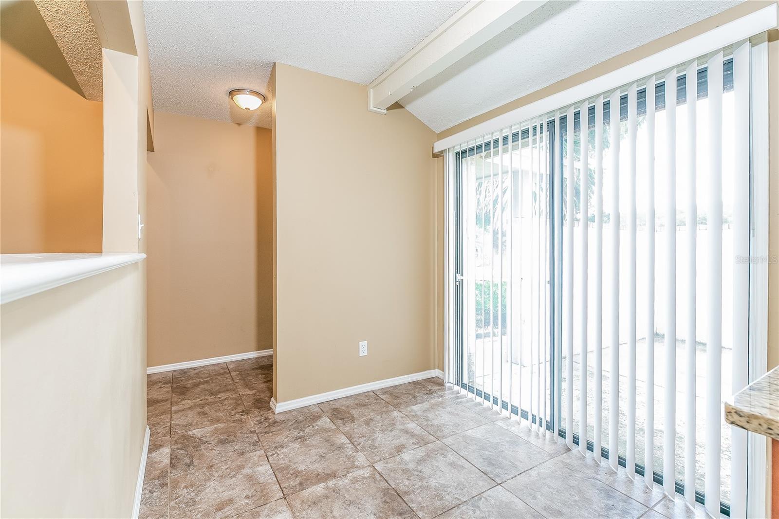 ROCKET CITY - Residential Lease