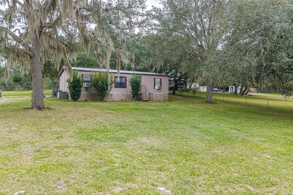 Photo of 4225 SW 178th Terrace, Dunnellon, FL 34432 (MLS # O6355773)