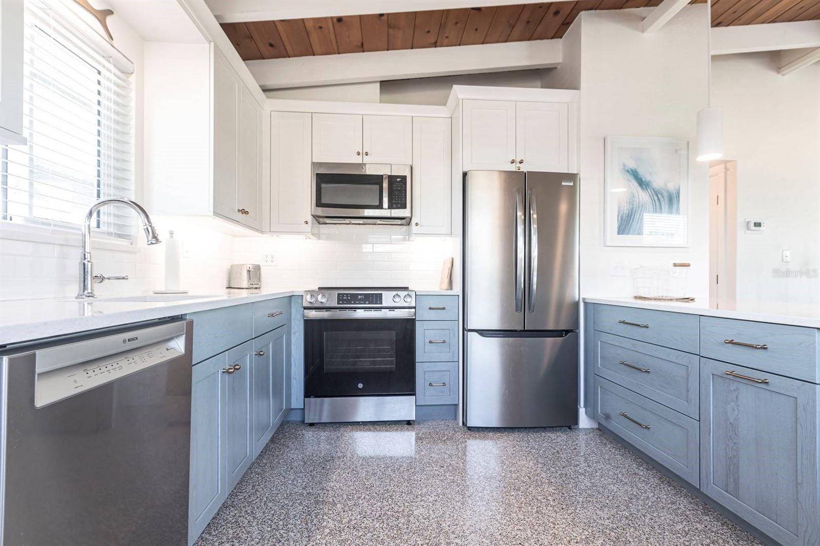 CASA MAR - Residential Lease