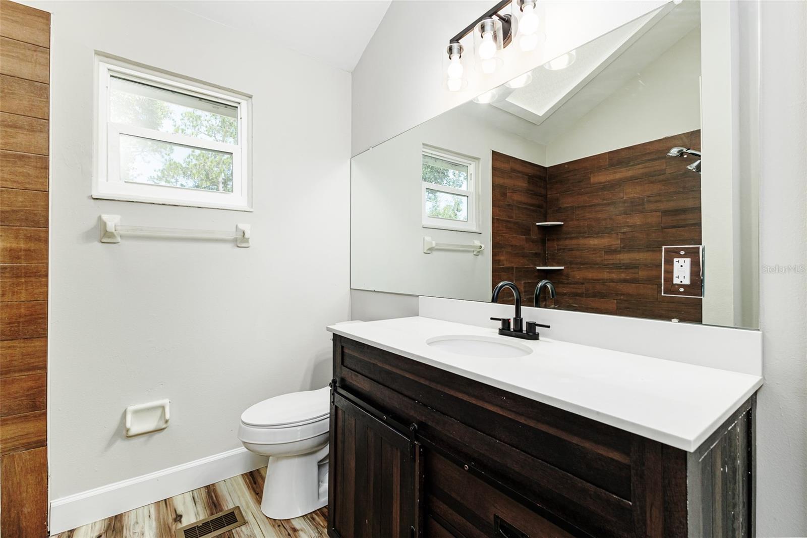 TIMBERLK ESTATES - Residential