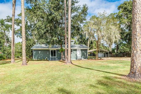 Photo of 3807 Timberlake Road E, Lakeland, FL 33810 (MLS # L4956980) Photo of 3807 Timberlake Road E, Lakeland, FL 33810 (MLS # L4956980)