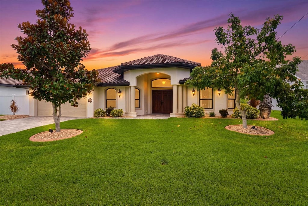 Photo of 3221 SE 10th Avenue, Cape Coral, FL 33904 (MLS # TB8534723)