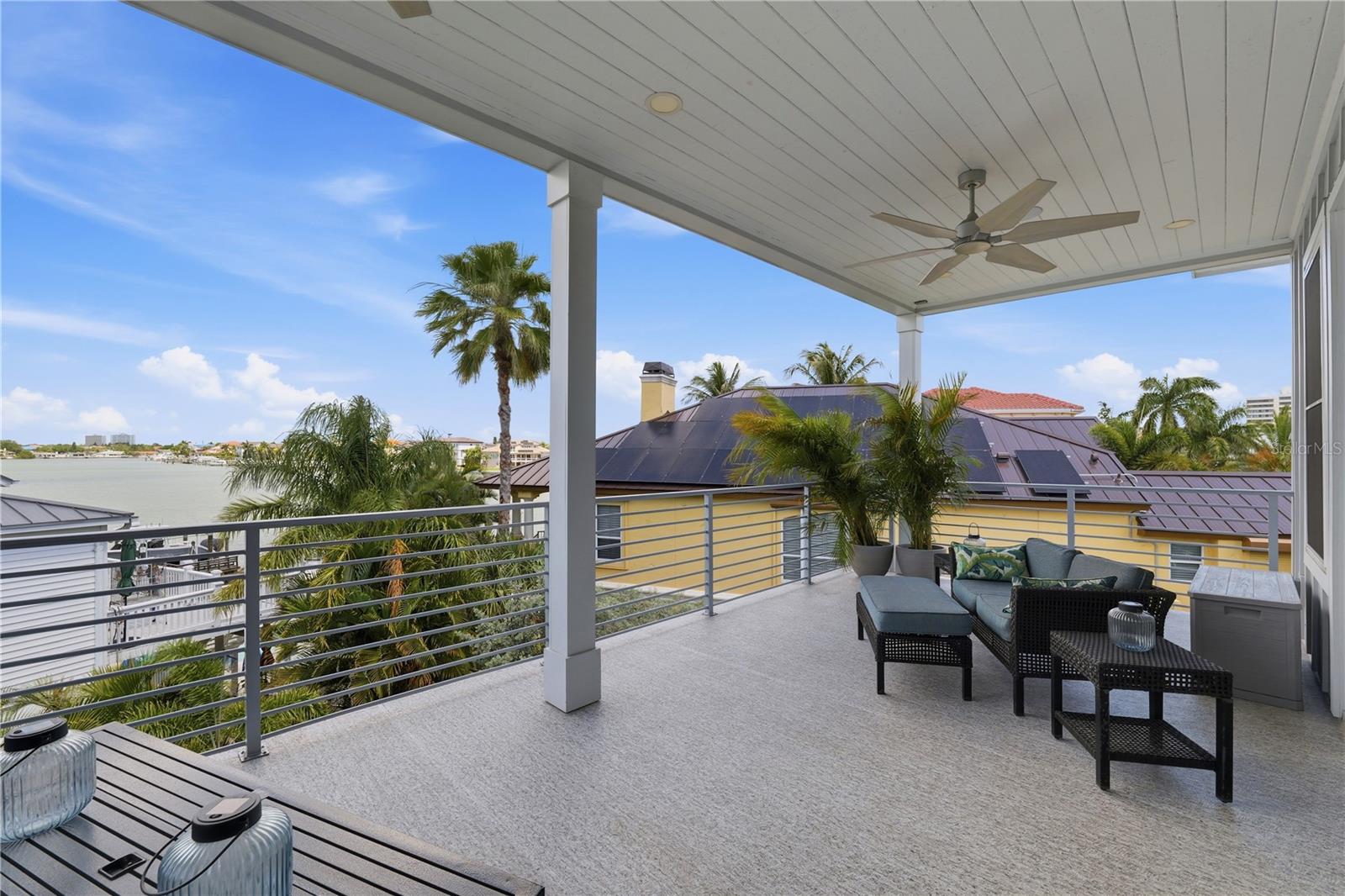 KIPPS COLONY ESTATES AT PASADENA YACHT/COUNTRY CL - Residential