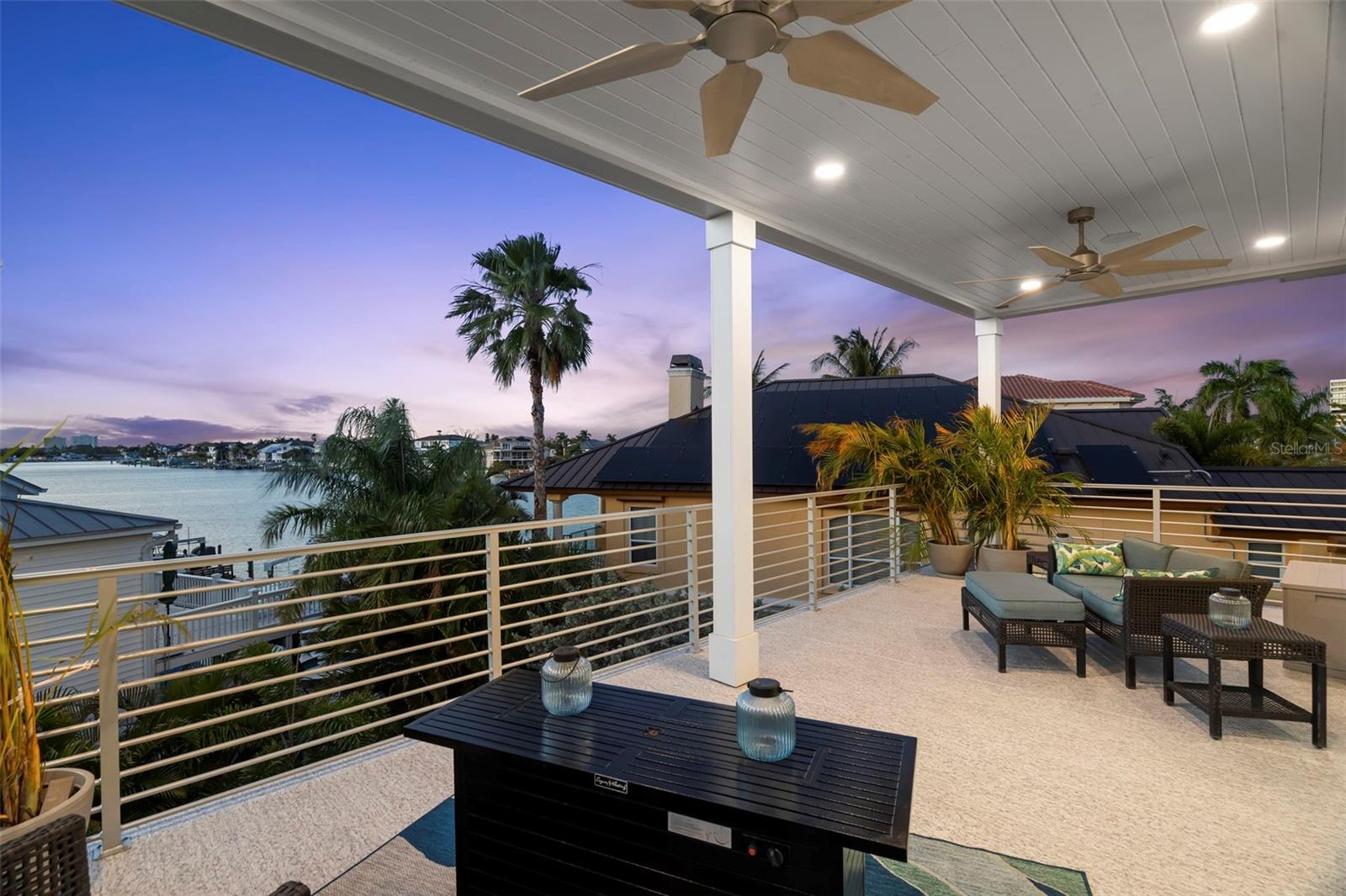 KIPPS COLONY ESTATES AT PASADENA YACHT/COUNTRY CL - Residential