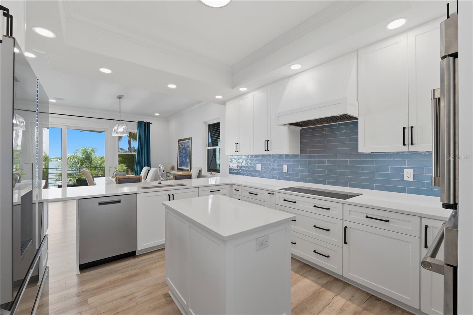 KIPPS COLONY ESTATES AT PASADENA YACHT/COUNTRY CL - Residential