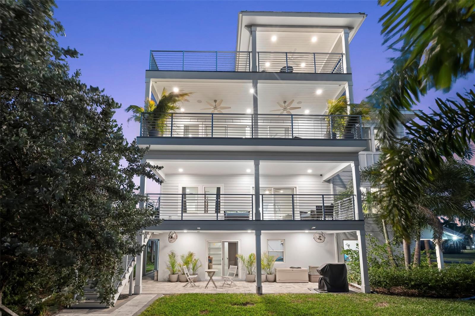 KIPPS COLONY ESTATES AT PASADENA YACHT/COUNTRY CL - Residential