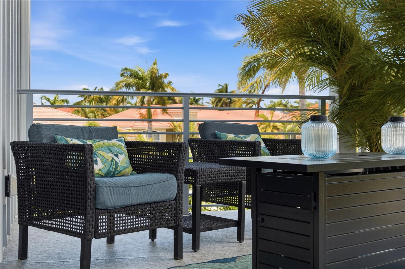 KIPPS COLONY ESTATES AT PASADENA YACHT/COUNTRY CL - Residential