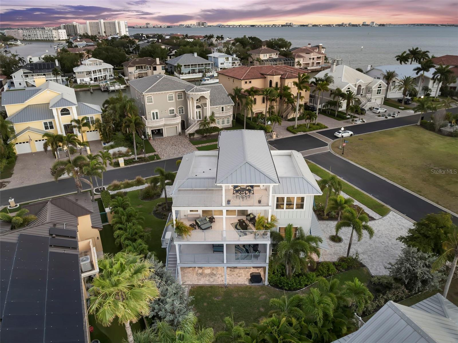 KIPPS COLONY ESTATES AT PASADENA YACHT/COUNTRY CL - Residential