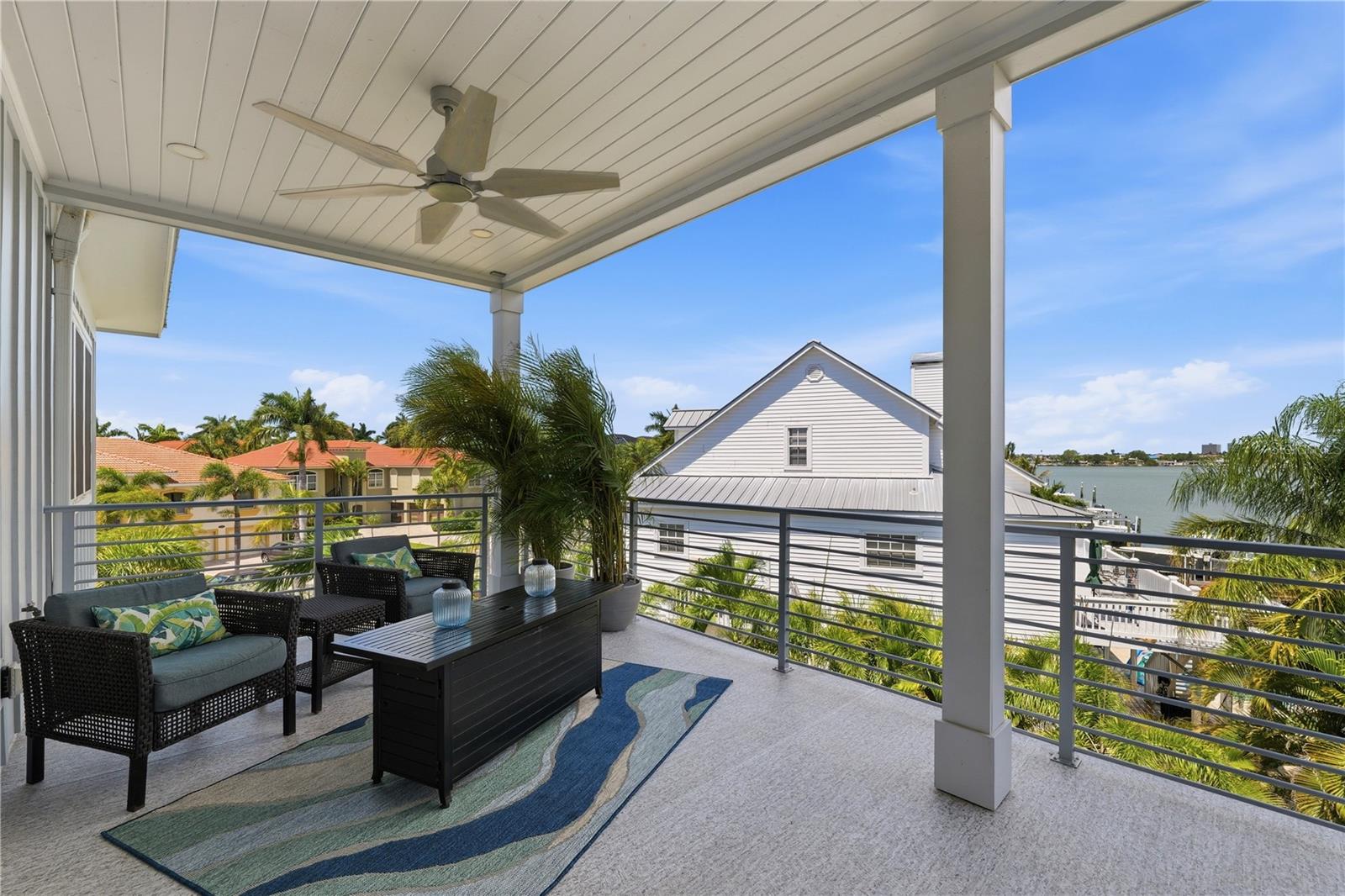 KIPPS COLONY ESTATES AT PASADENA YACHT/COUNTRY CL - Residential