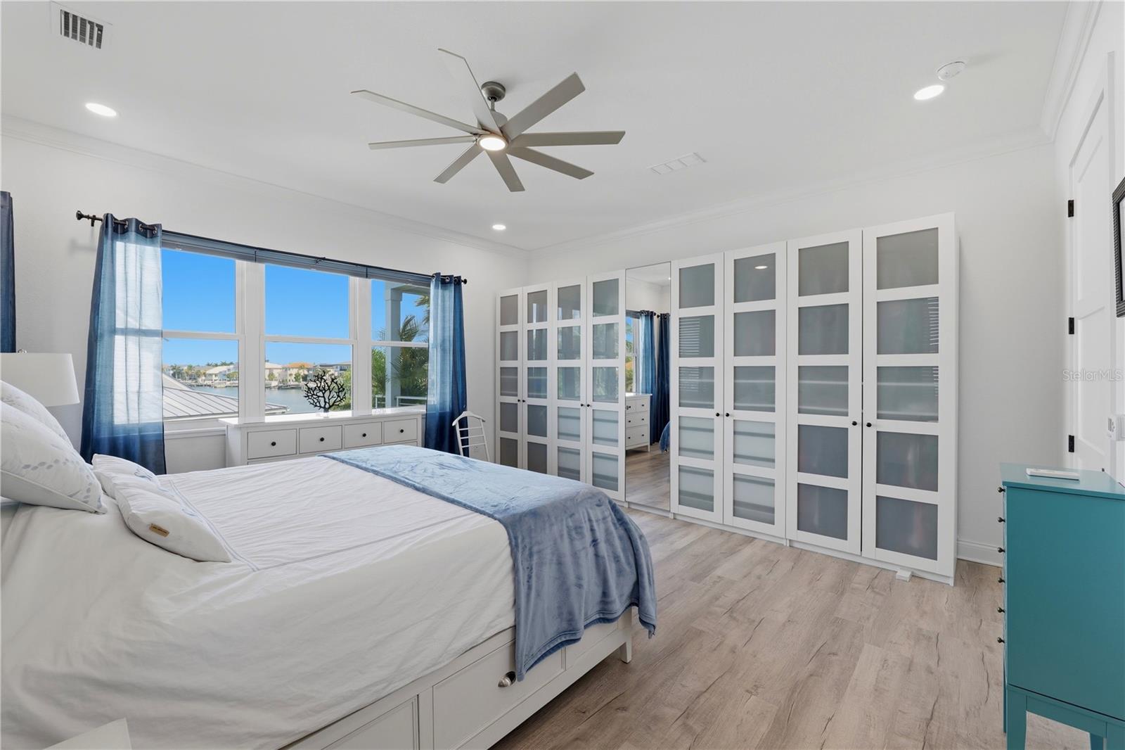 KIPPS COLONY ESTATES AT PASADENA YACHT/COUNTRY CL - Residential