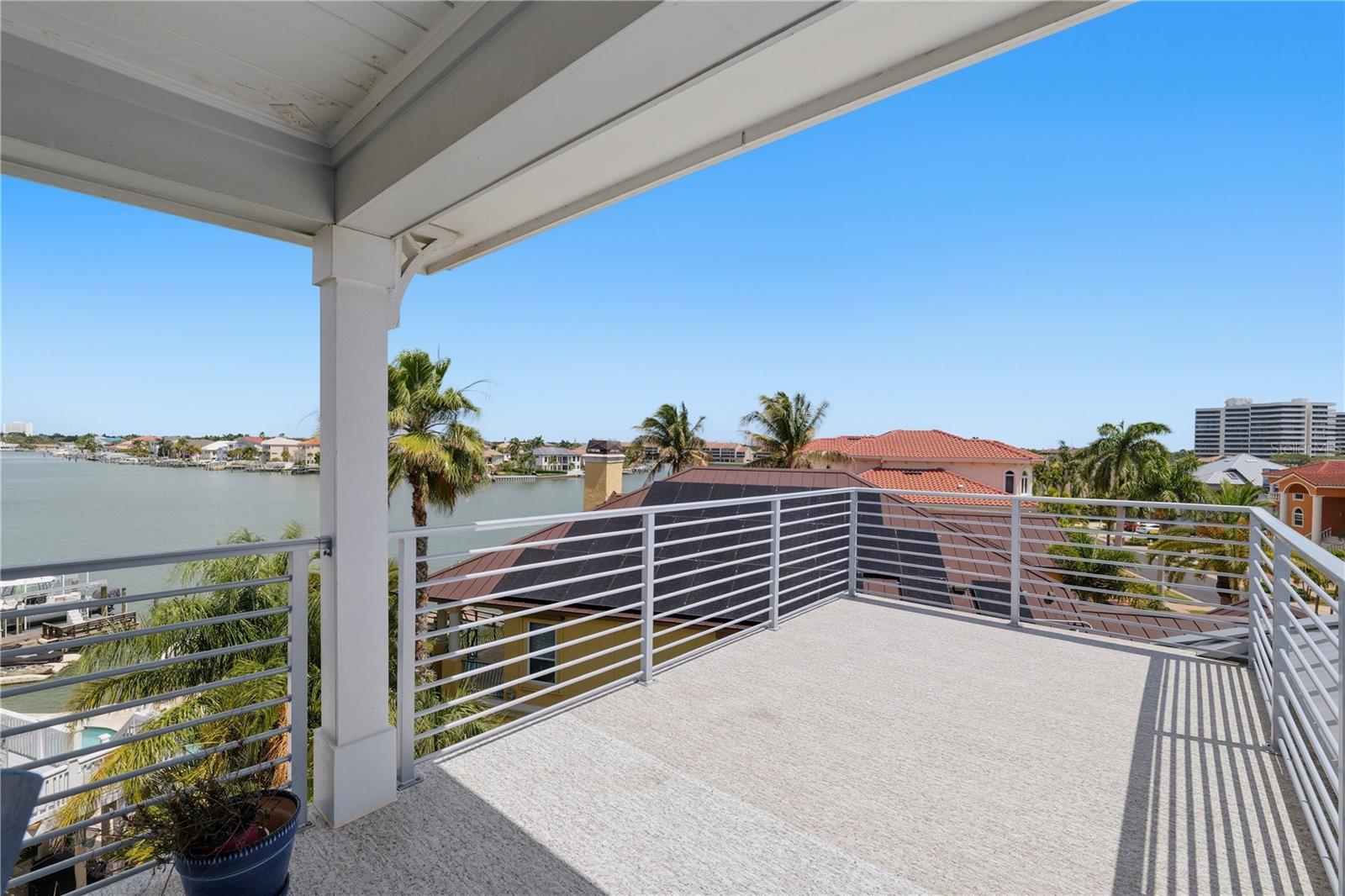 KIPPS COLONY ESTATES AT PASADENA YACHT/COUNTRY CL - Residential