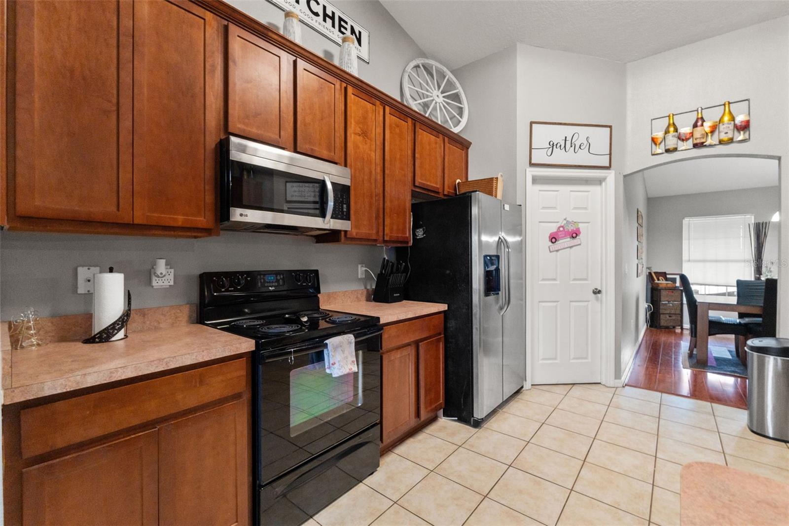 SPRING HILL - Residential