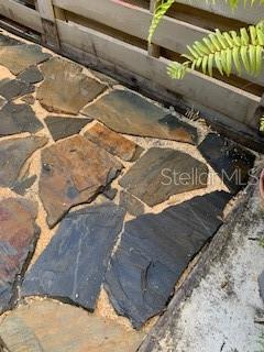 PARK LAKE GROVE CONDO PH B - Residential