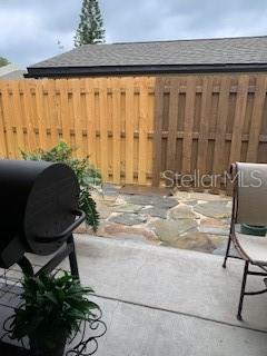 PARK LAKE GROVE CONDO PH B - Residential