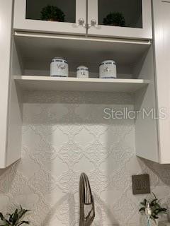 PARK LAKE GROVE CONDO PH B - Residential