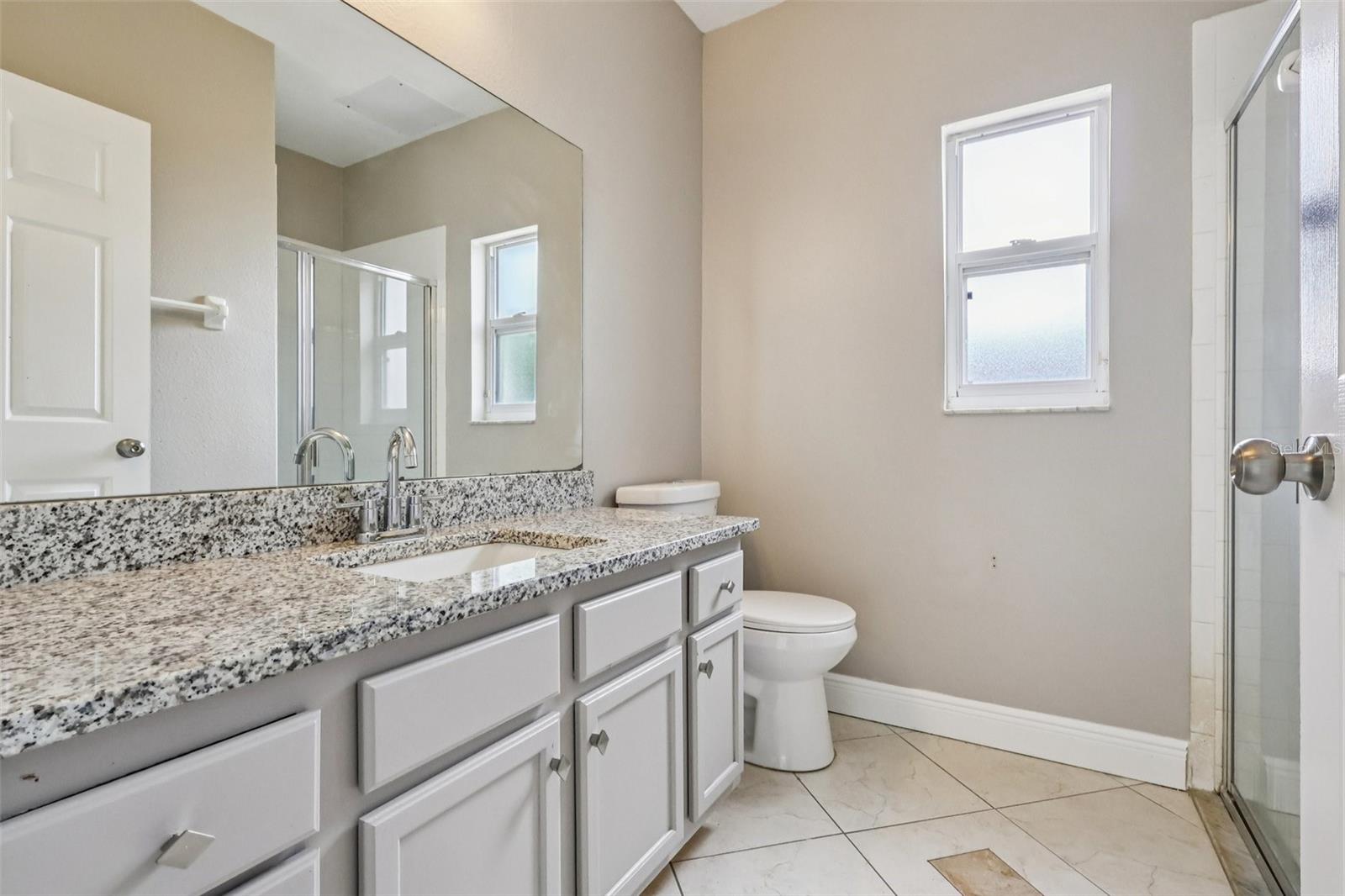 COUNTRY RUNB 45/92 - Residential