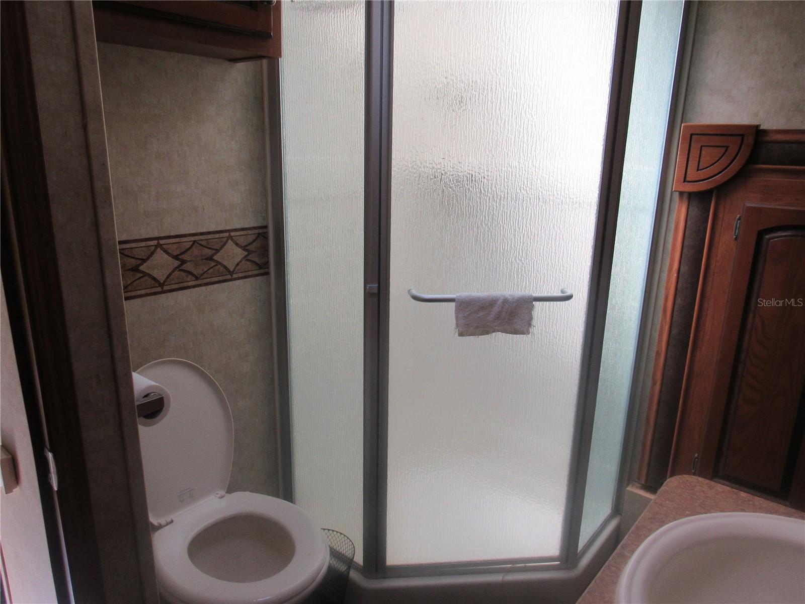 MIL DAM - Residential