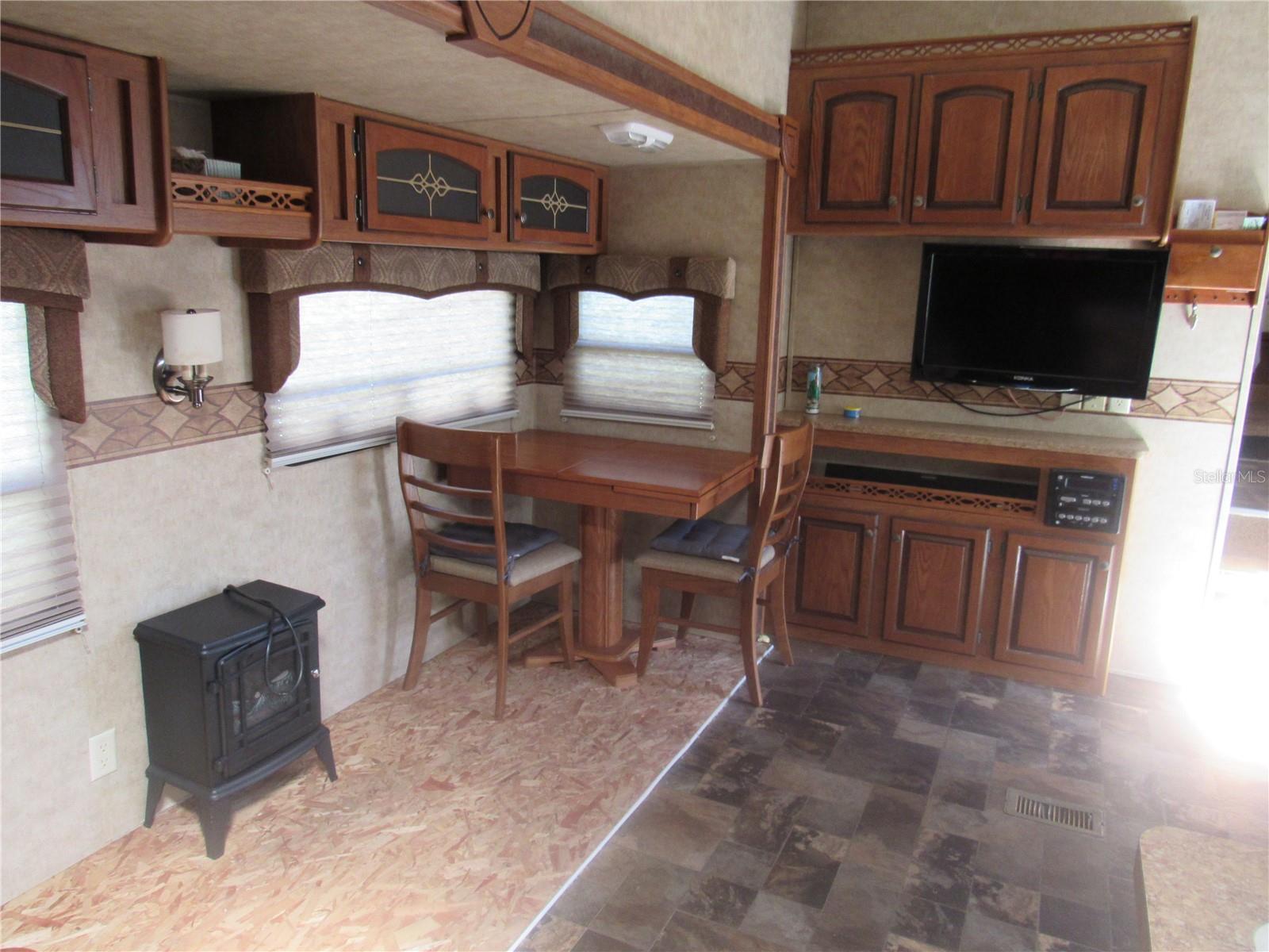 MIL DAM - Residential