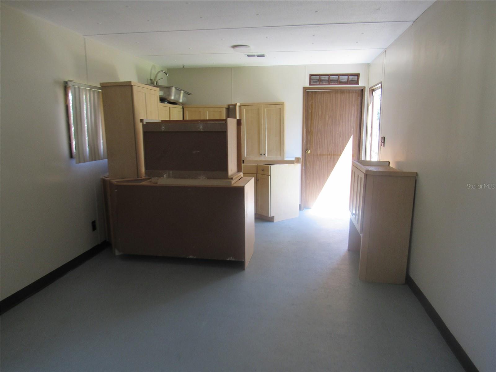 MIL DAM - Residential