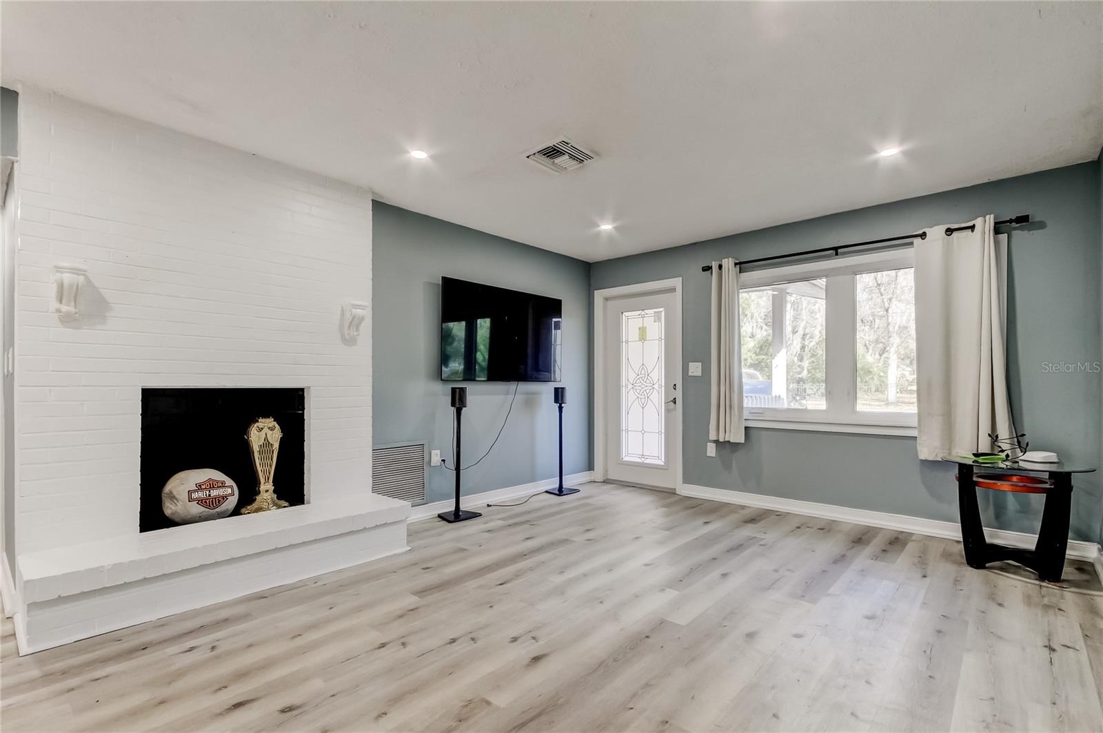 OSCEOLA HEIGHTS - Residential