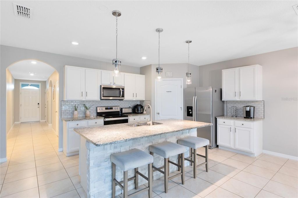 Photo of 1600 Spray Terrace, Saint Cloud, FL 34771 (MLS # O6373768)