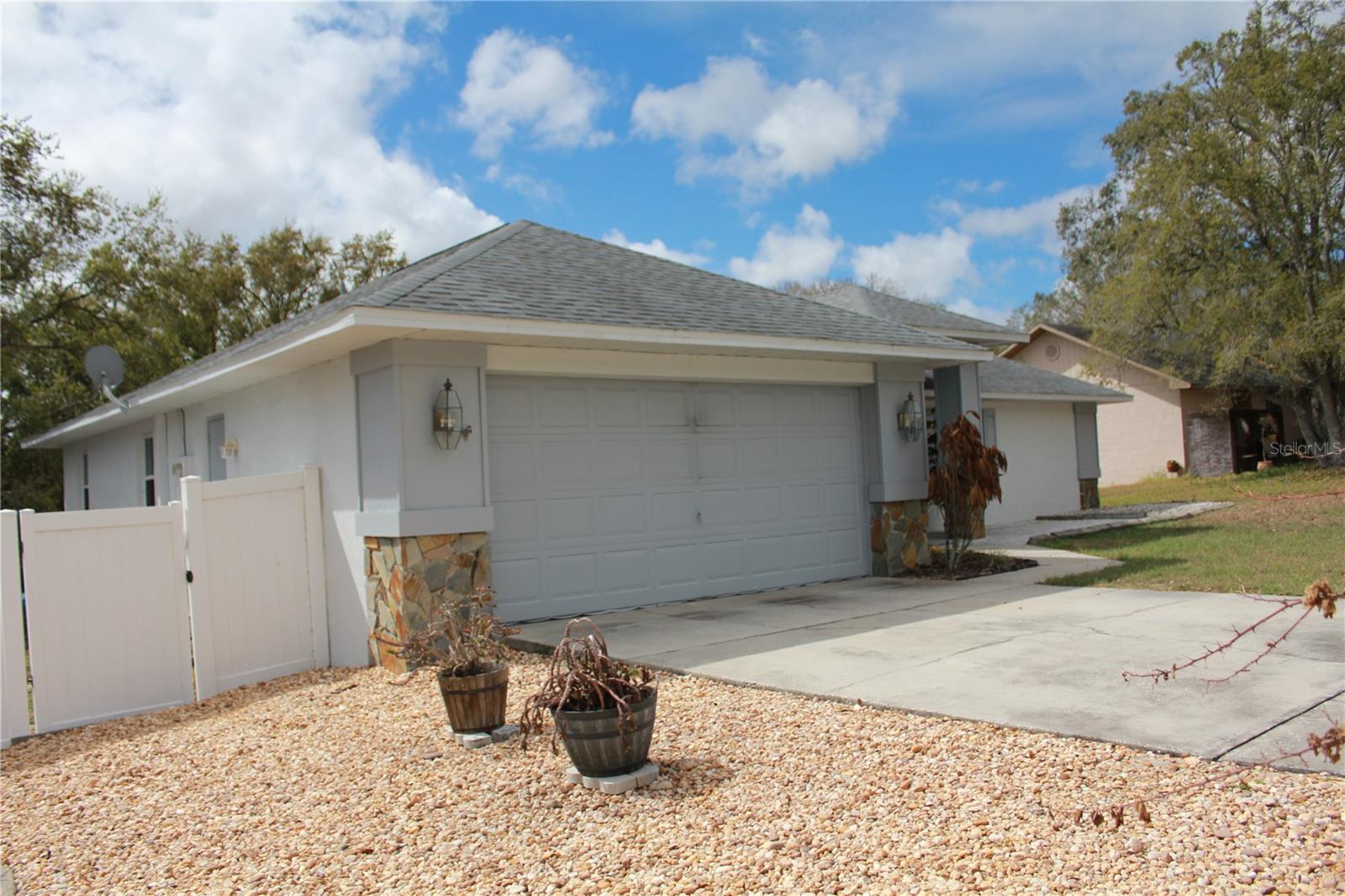 CROWN POINTE PH 01 - Residential