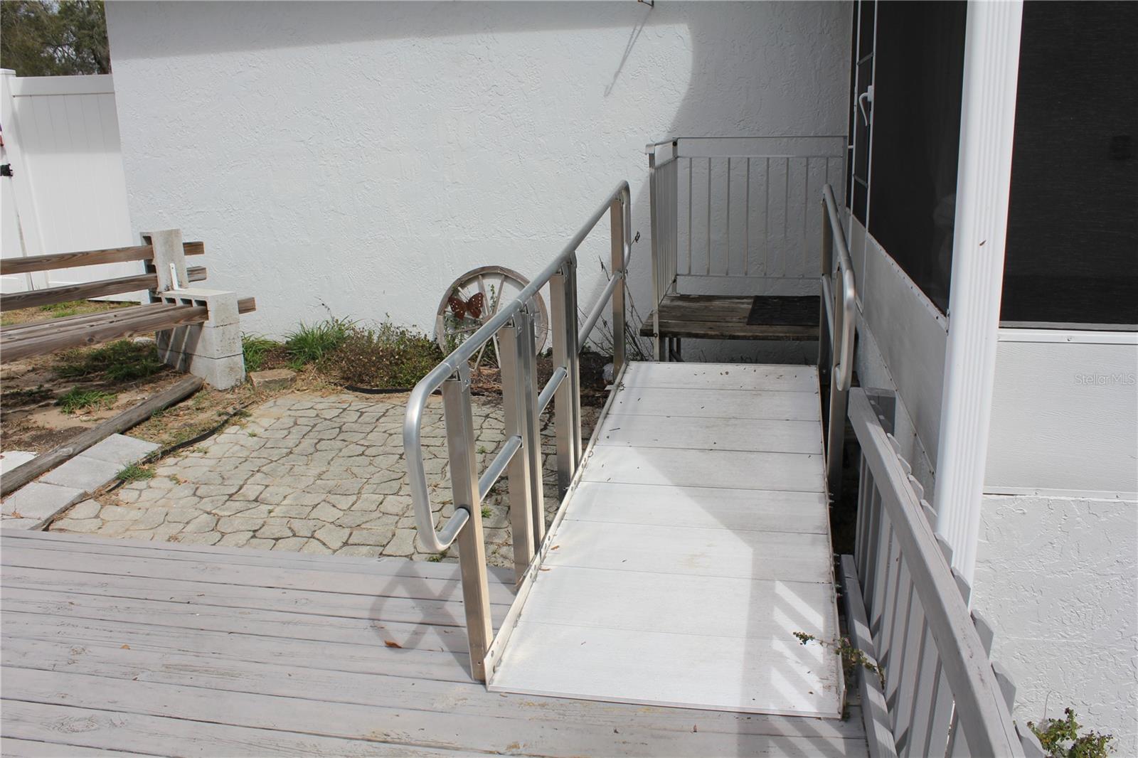 CROWN POINTE PH 01 - Residential