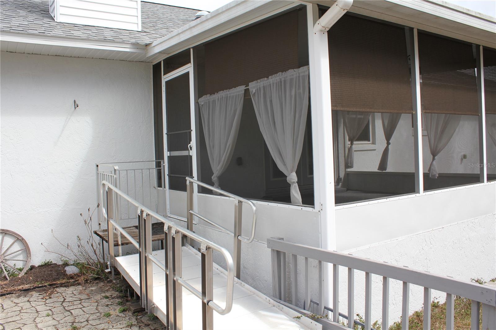 CROWN POINTE PH 01 - Residential