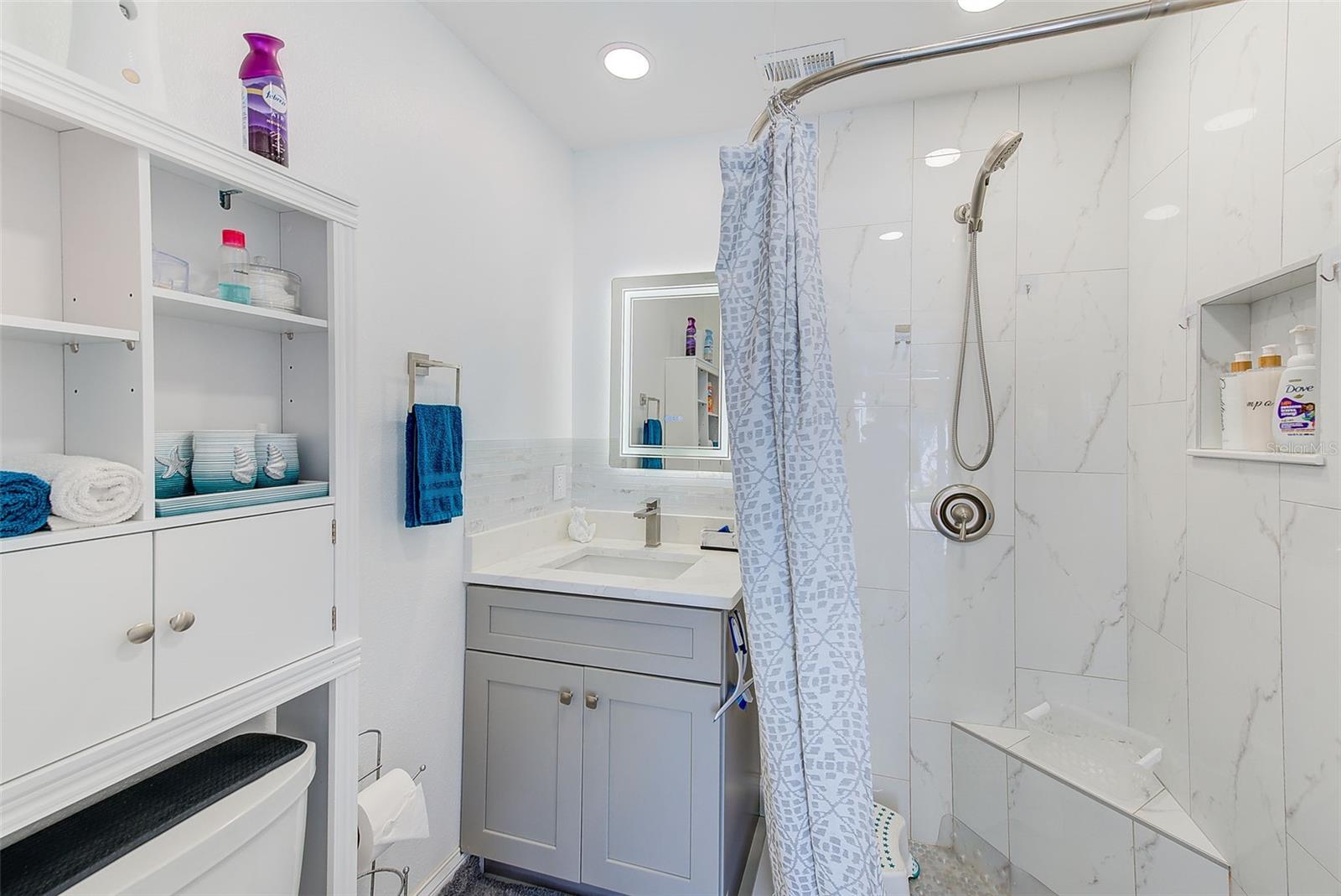 KEYSTONE TERRACE - Residential