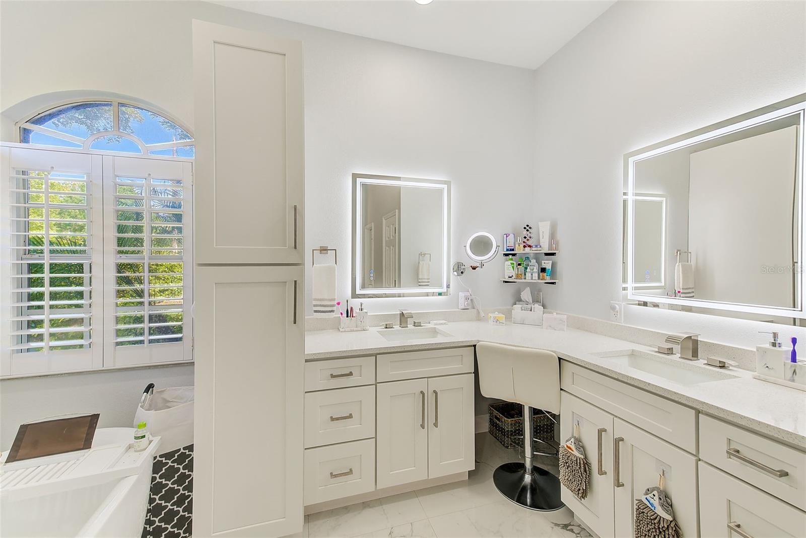 KEYSTONE TERRACE - Residential