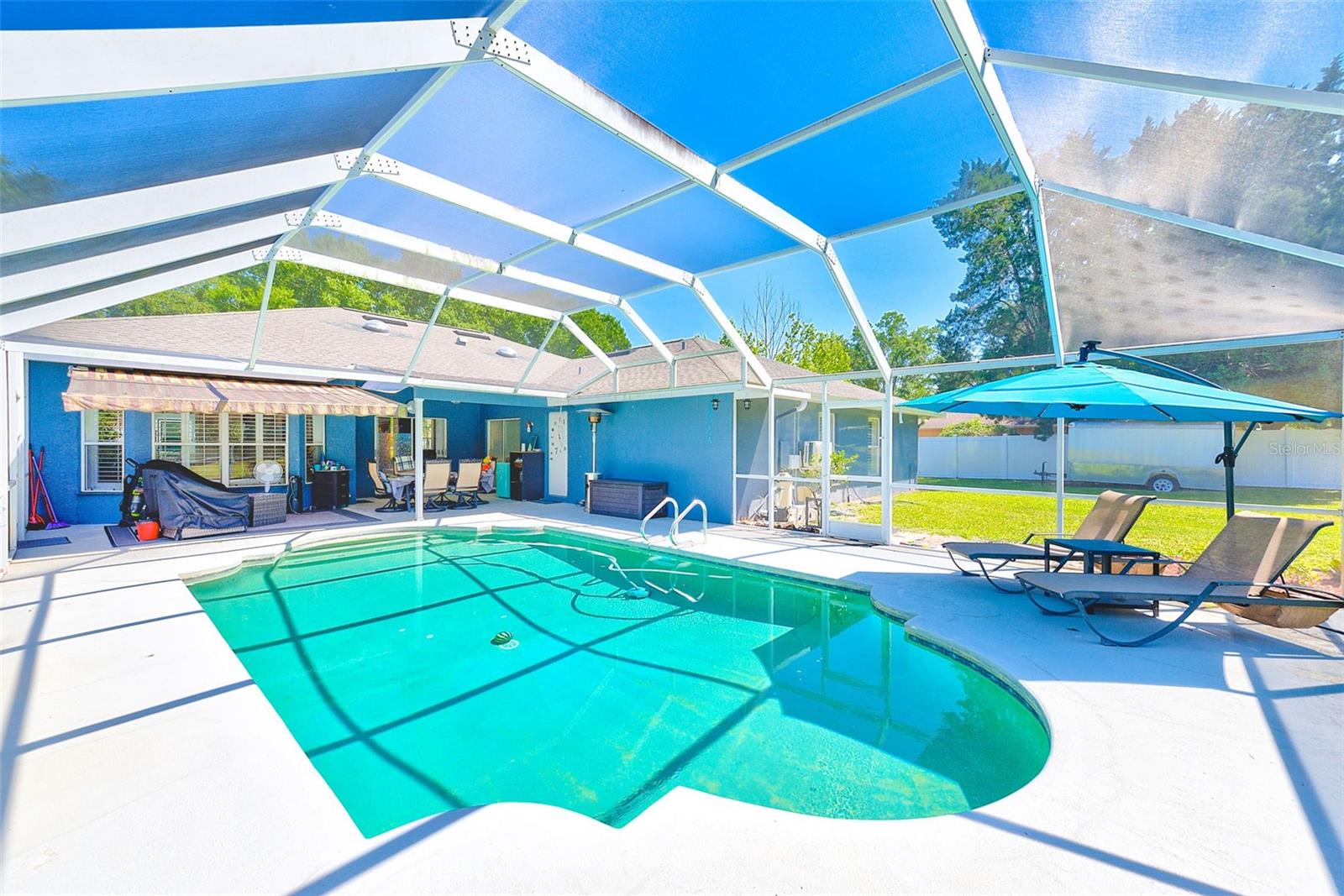 KEYSTONE TERRACE - Residential