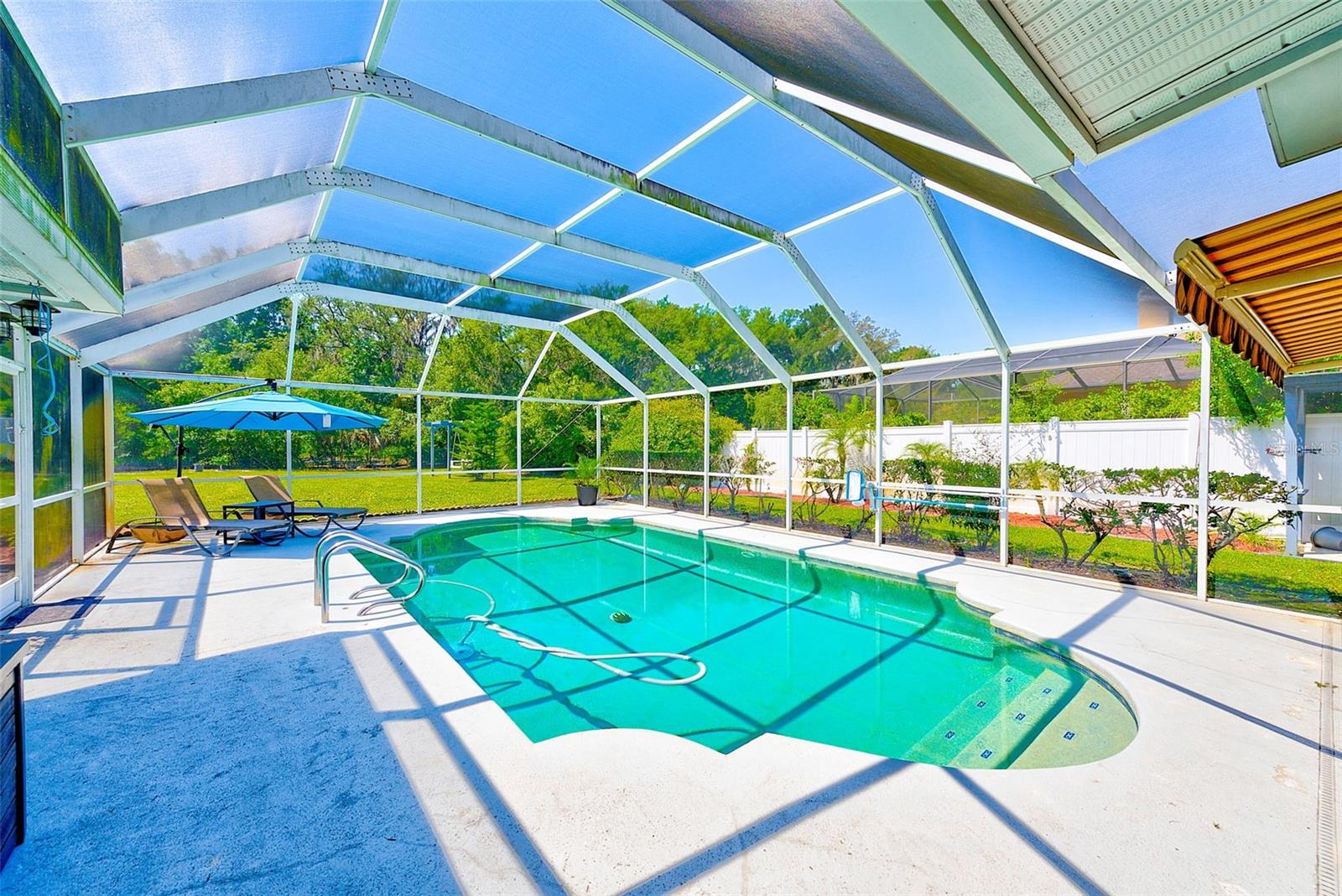 KEYSTONE TERRACE - Residential