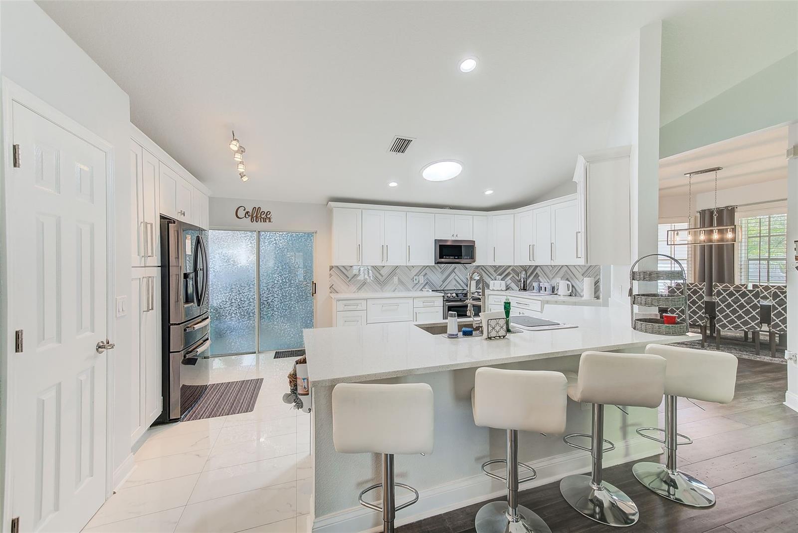 KEYSTONE TERRACE - Residential