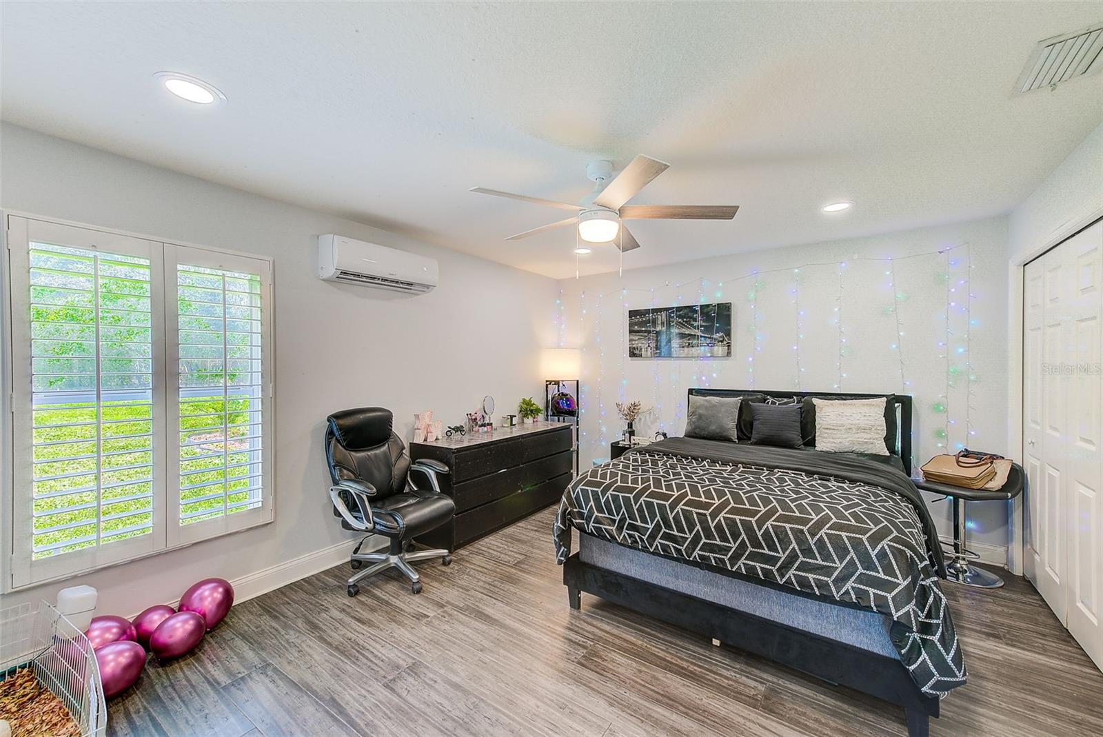 KEYSTONE TERRACE - Residential