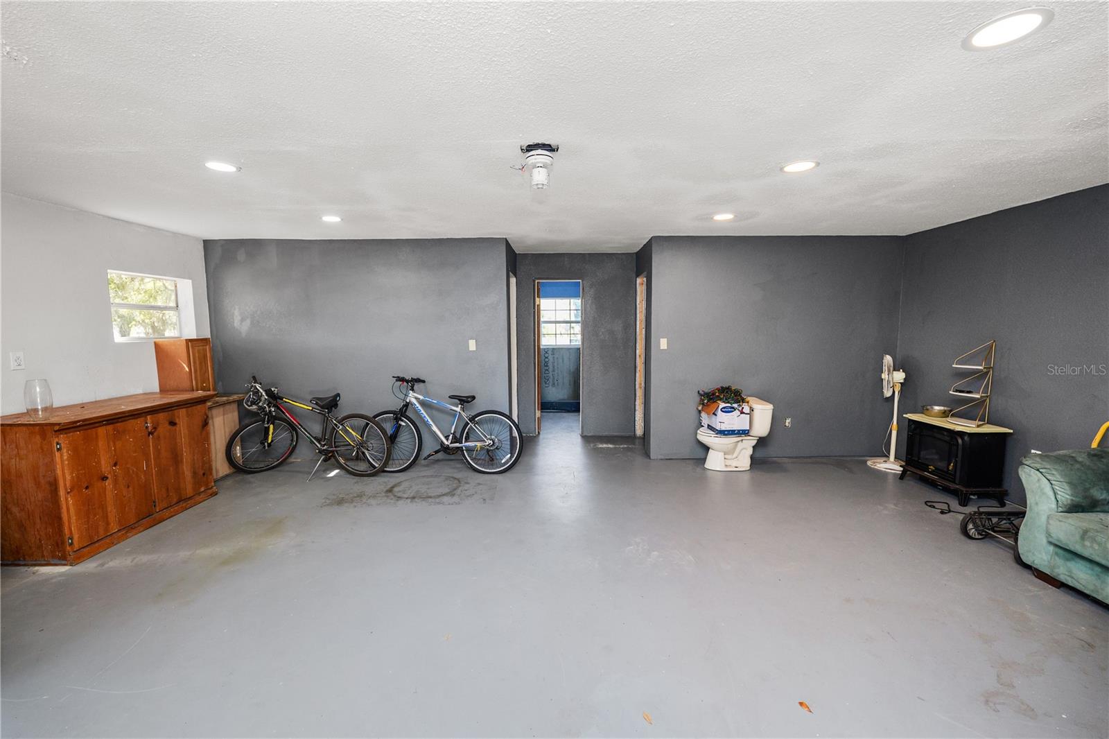 L N PIPKINS ADD - Residential