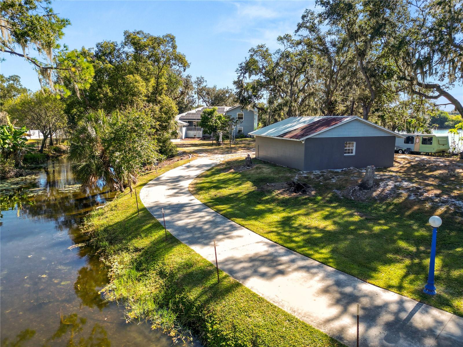 L N PIPKINS ADD - Residential