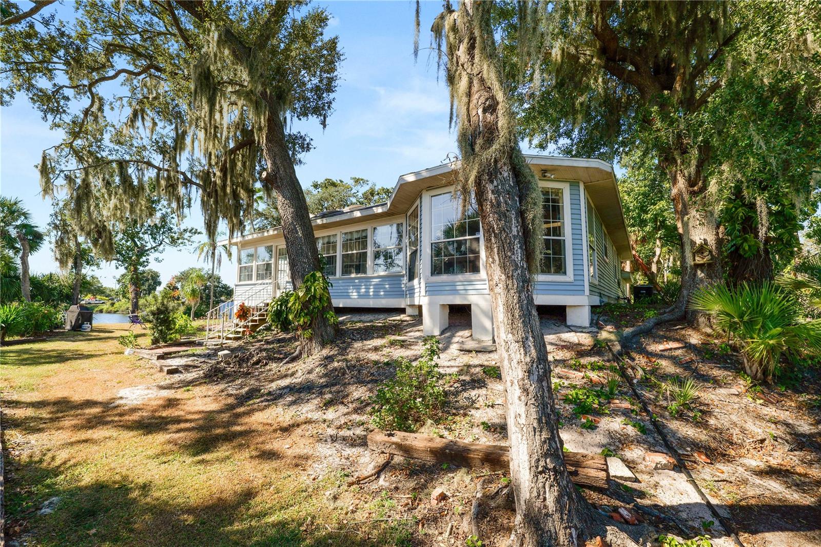 L N PIPKINS ADD - Residential