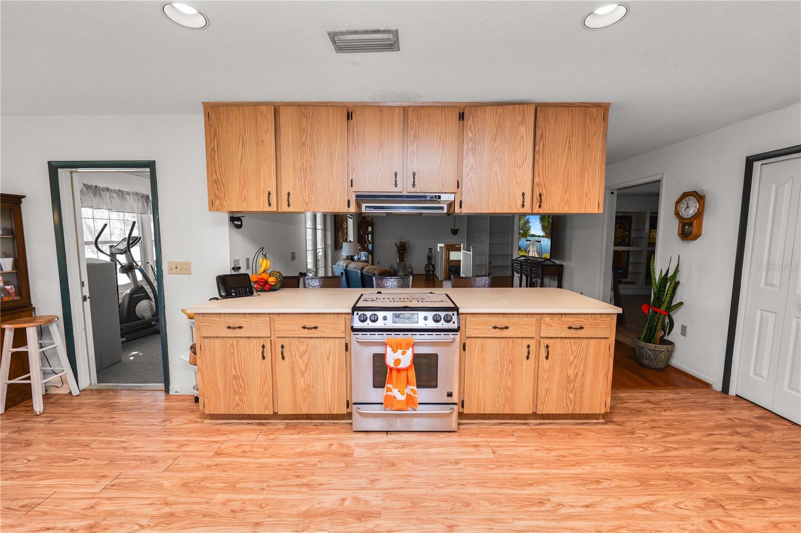 L N PIPKINS ADD - Residential