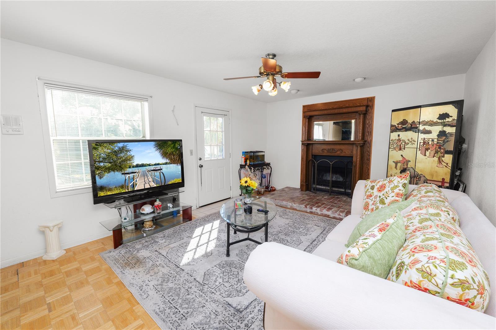 L N PIPKINS ADD - Residential