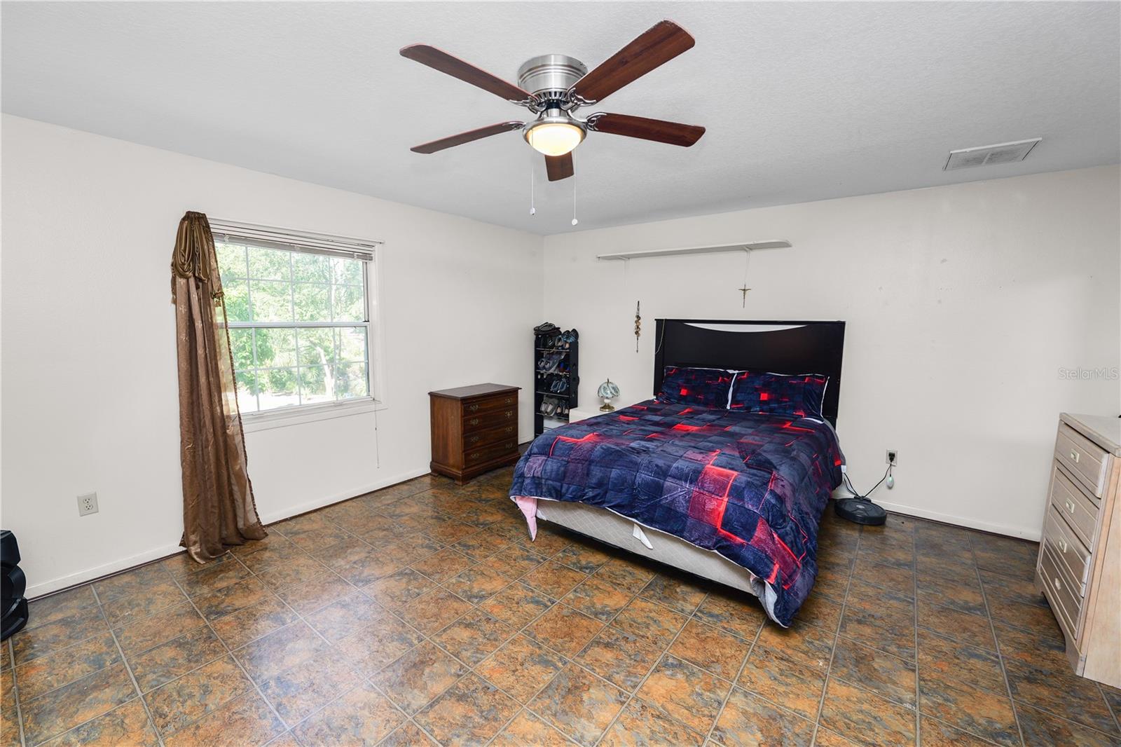 L N PIPKINS ADD - Residential