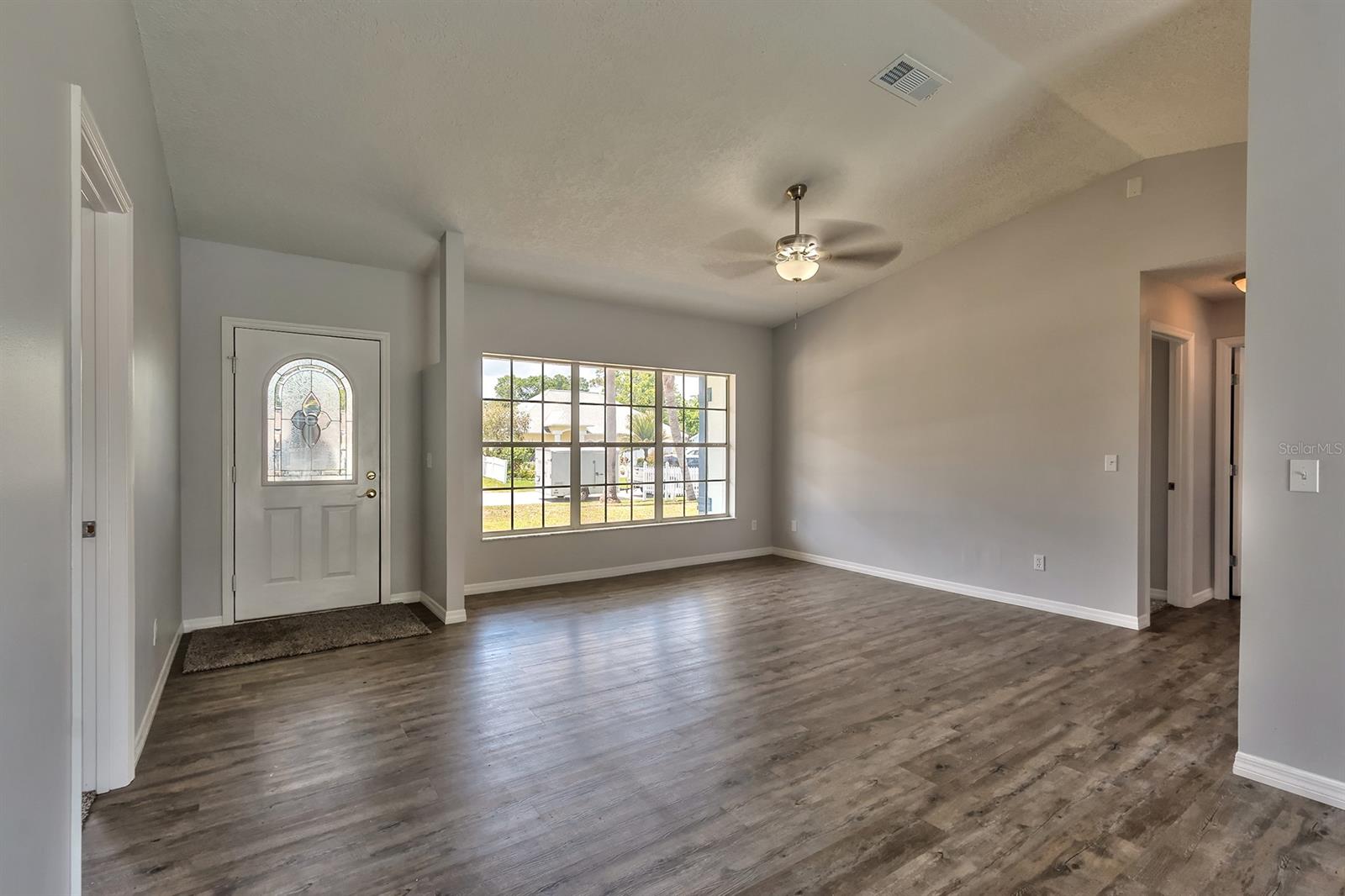 Florida Shores 01 - Residential