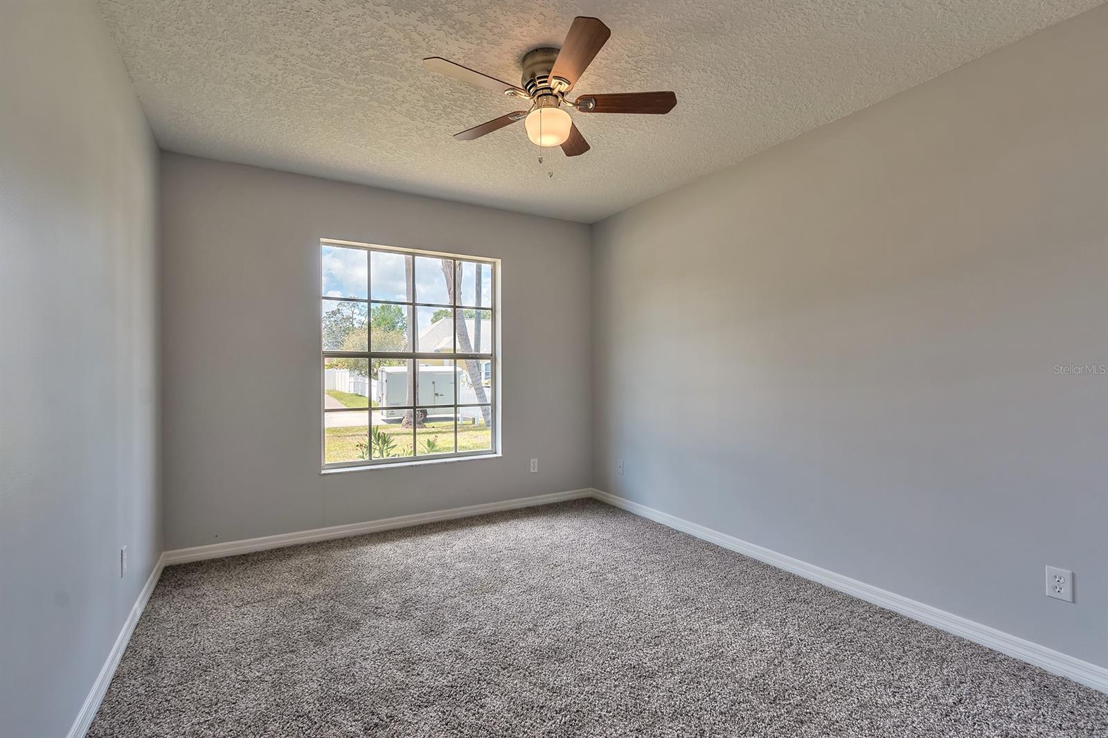 Florida Shores 01 - Residential