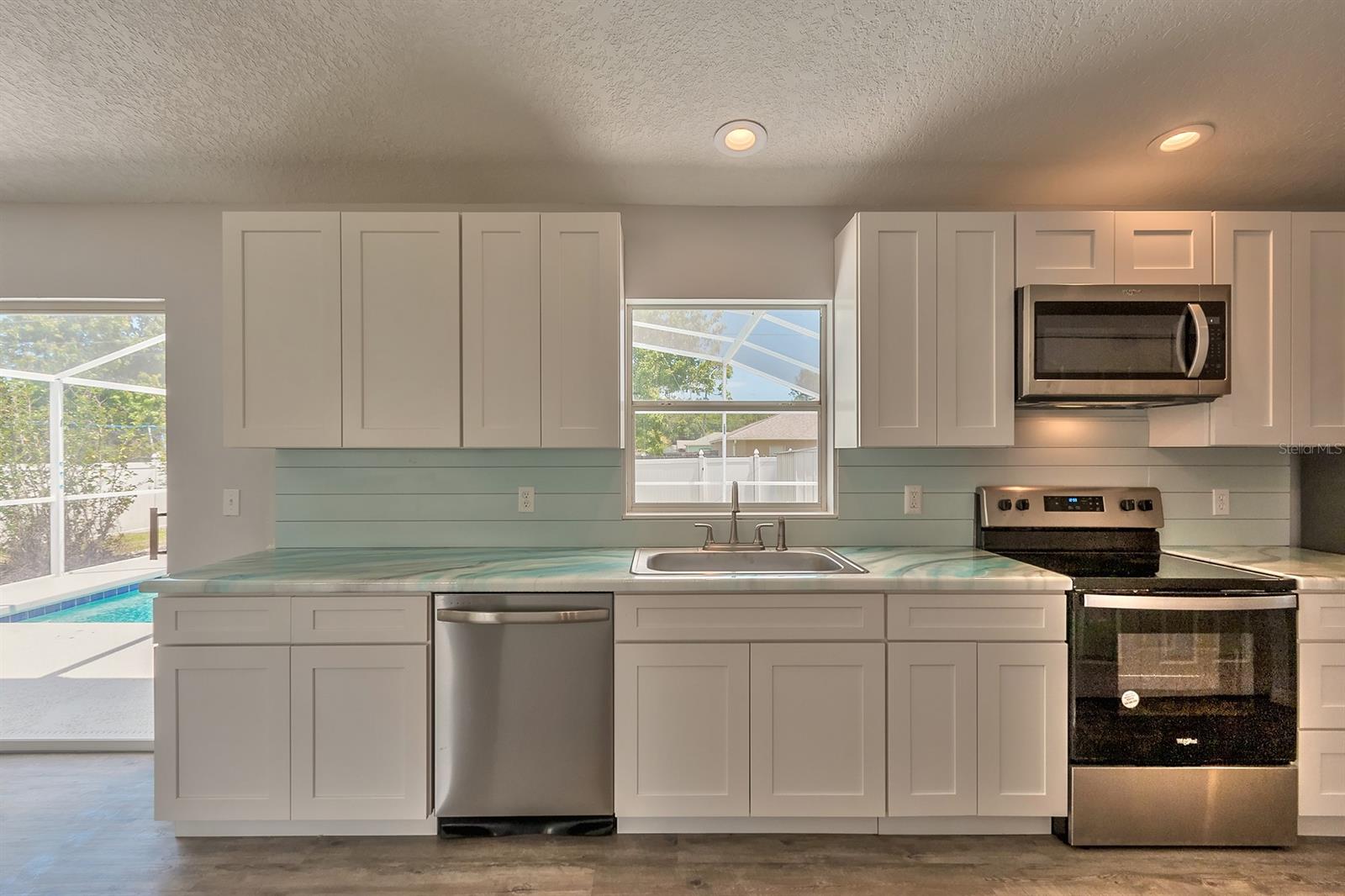 Florida Shores 01 - Residential