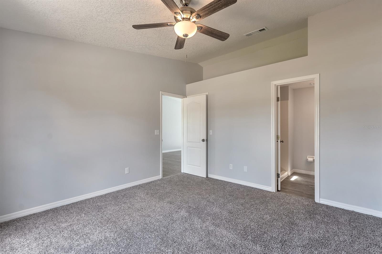 Florida Shores 01 - Residential