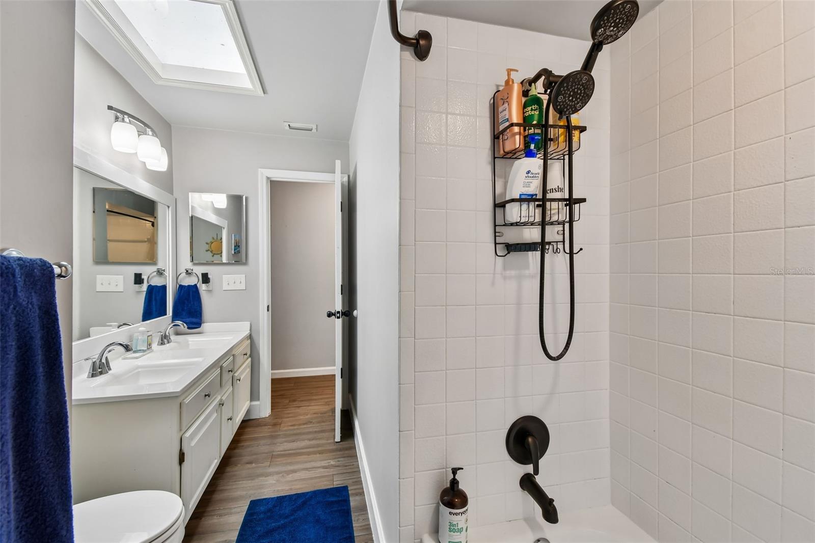 SABAL POINT AMD - Residential